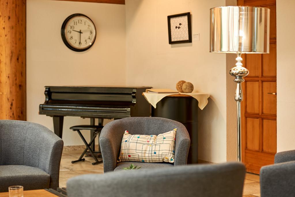 Seminar- Und Gaestehaus Im Kloster Bezau Eksteriør bilde
