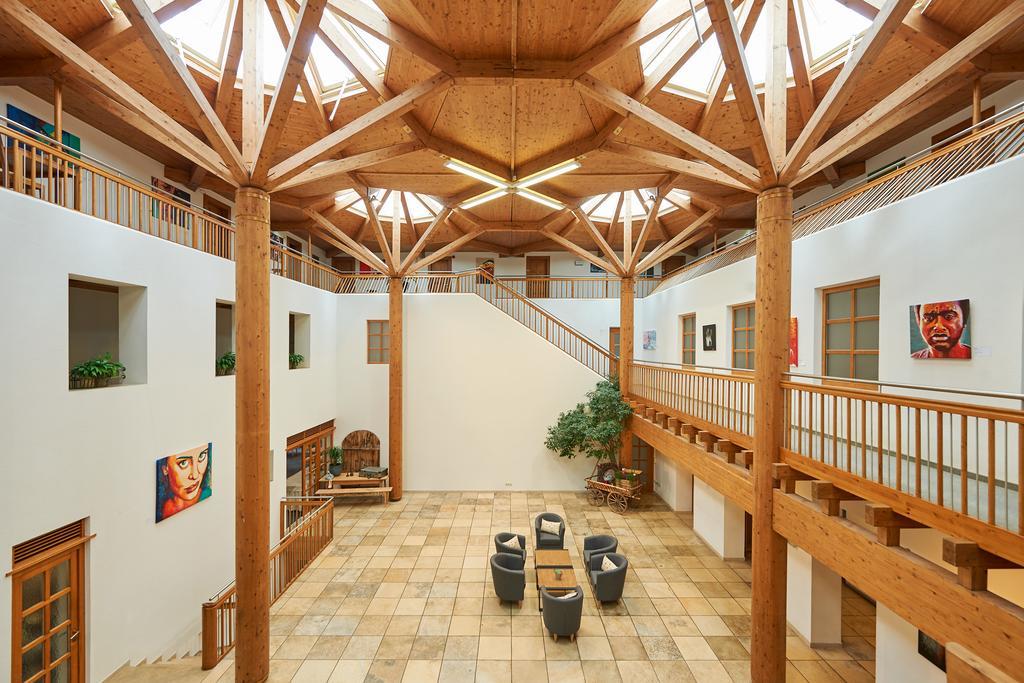 Seminar- Und Gaestehaus Im Kloster Bezau Eksteriør bilde